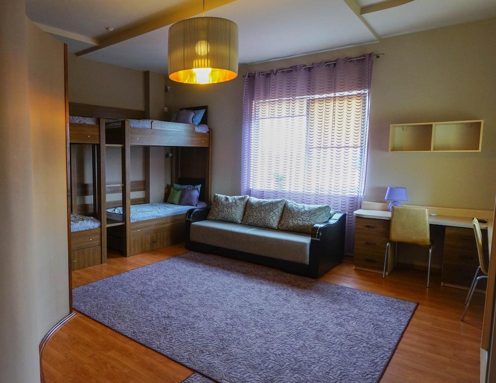 City Hostel Panorama Oezjhorod Kamer foto